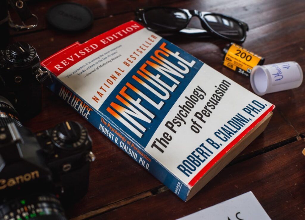 Geef je kamer een unieke uitstraling met een Billy boekenkast hack